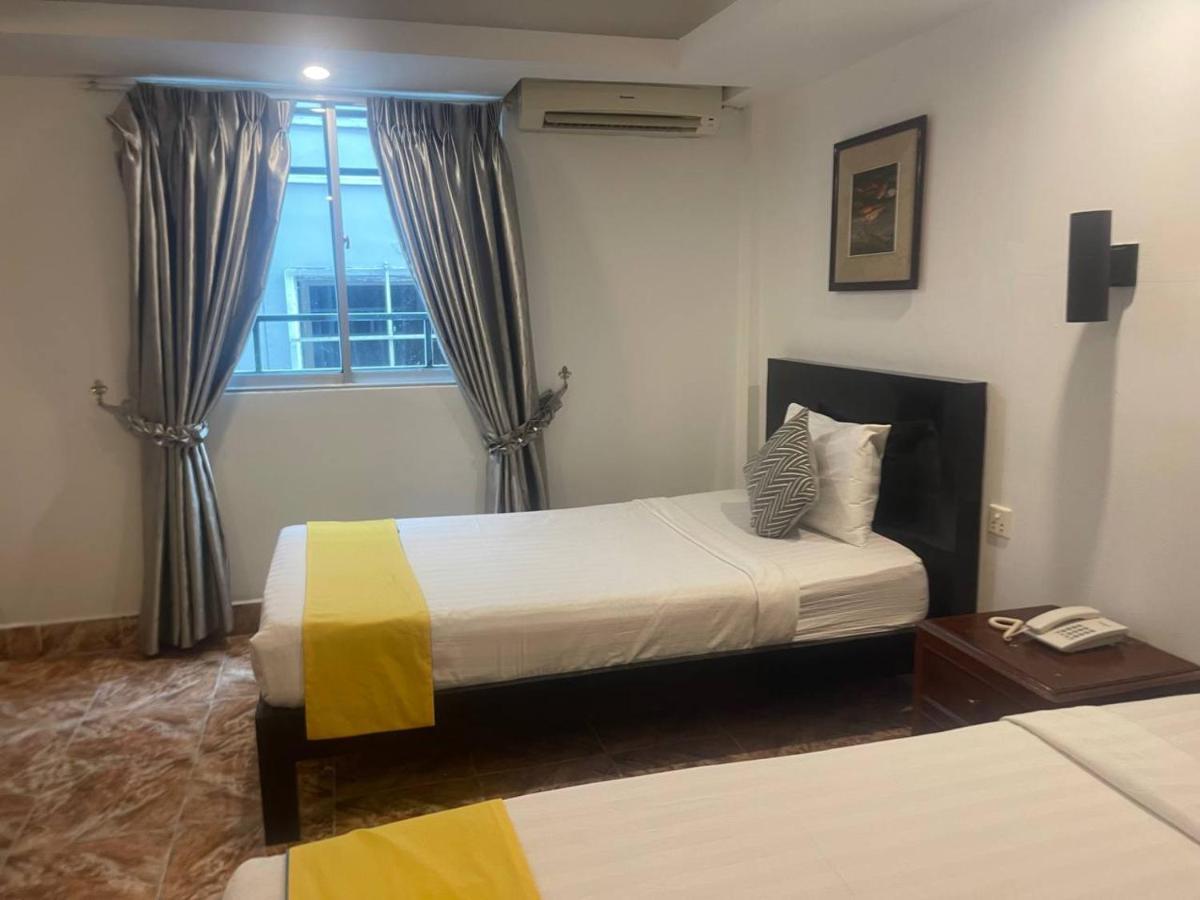 Best Central Point Hotel Phnom Penh Exterior photo