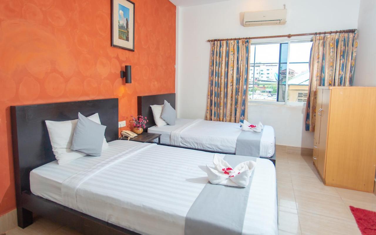 Best Central Point Hotel Phnom Penh Exterior photo